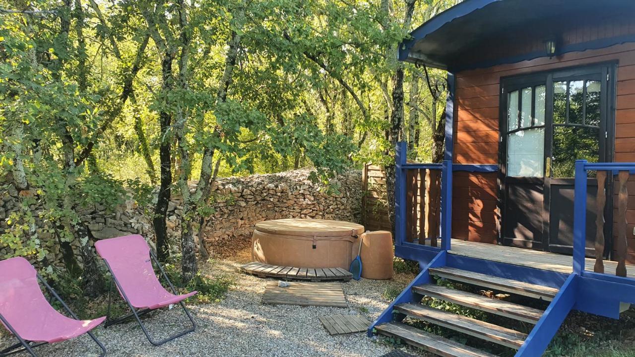 Roulottes Et Cabanes De Saint Cerice Vogue Kültér fotó