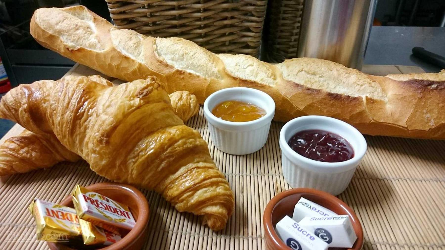 Roulottes Et Cabanes De Saint Cerice Vogue Kültér fotó